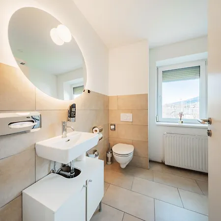 Apart Otel Innsbruck City Chalet 3*