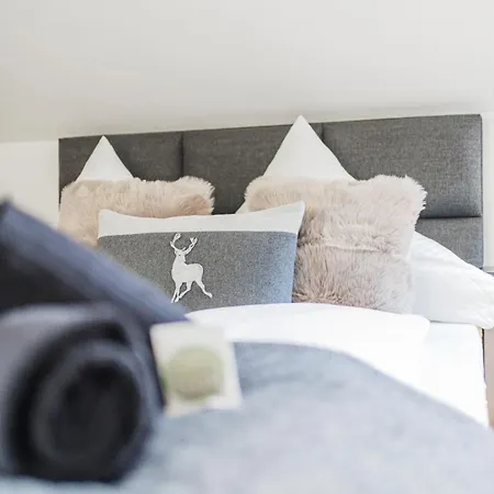 Innsbruck City Chalet 3*