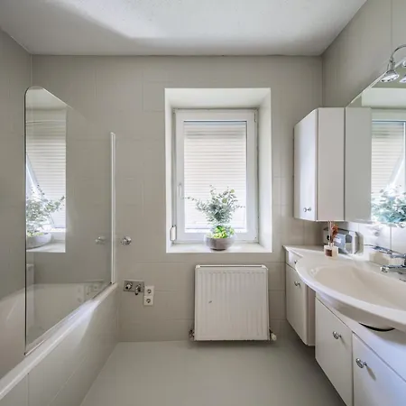 מלון דירות Innsbruck City Chalet 3*