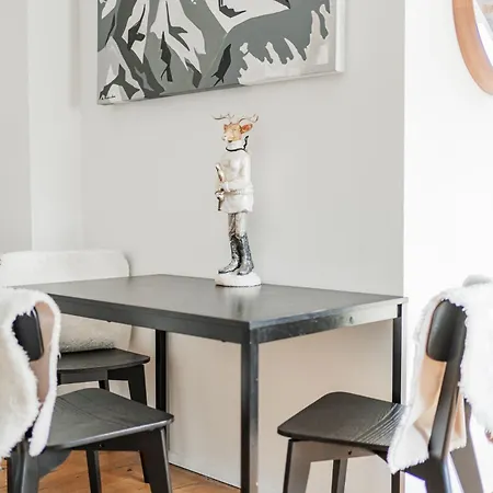 מלון דירות Innsbruck City Chalet אינסברוק