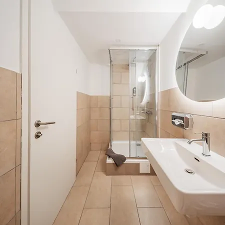 Innsbruck City Chalet 3* インスブルック