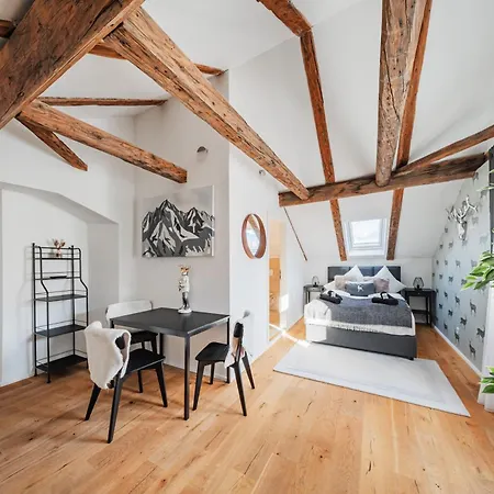 Innsbruck City Chalet Apart Otel
