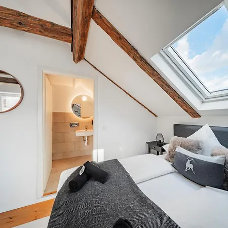 Innsbruck City Chalet 아파트호텔 3*