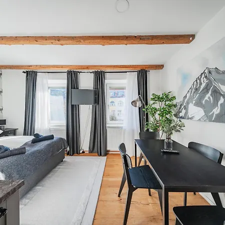 アパートホテル Innsbruck City Chalet