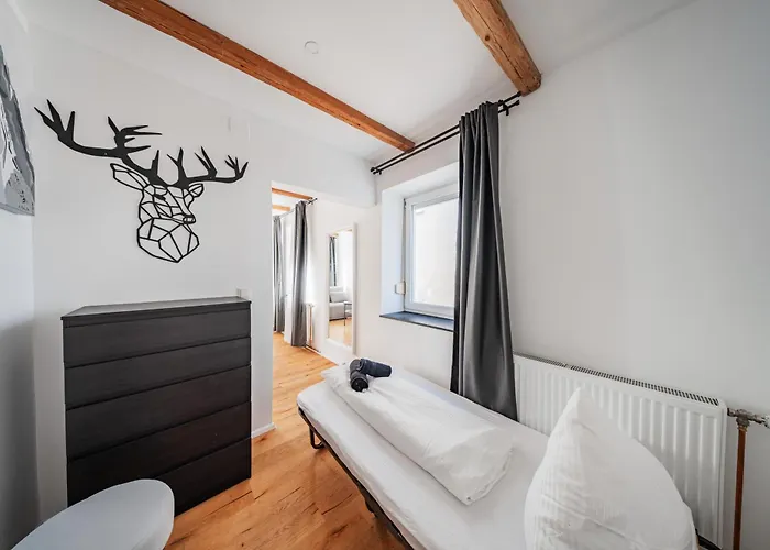 Innsbruck City Chalet Aparthotel Innsbruck