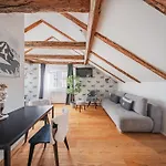 Innsbruck City Chalet 公寓式酒店