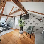Innsbruck City Chalet